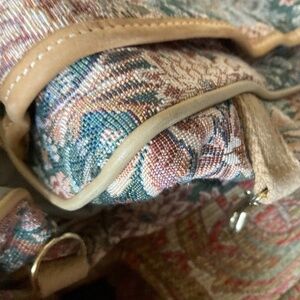 𝅺GREAT Tapestry Garment Bag🌈